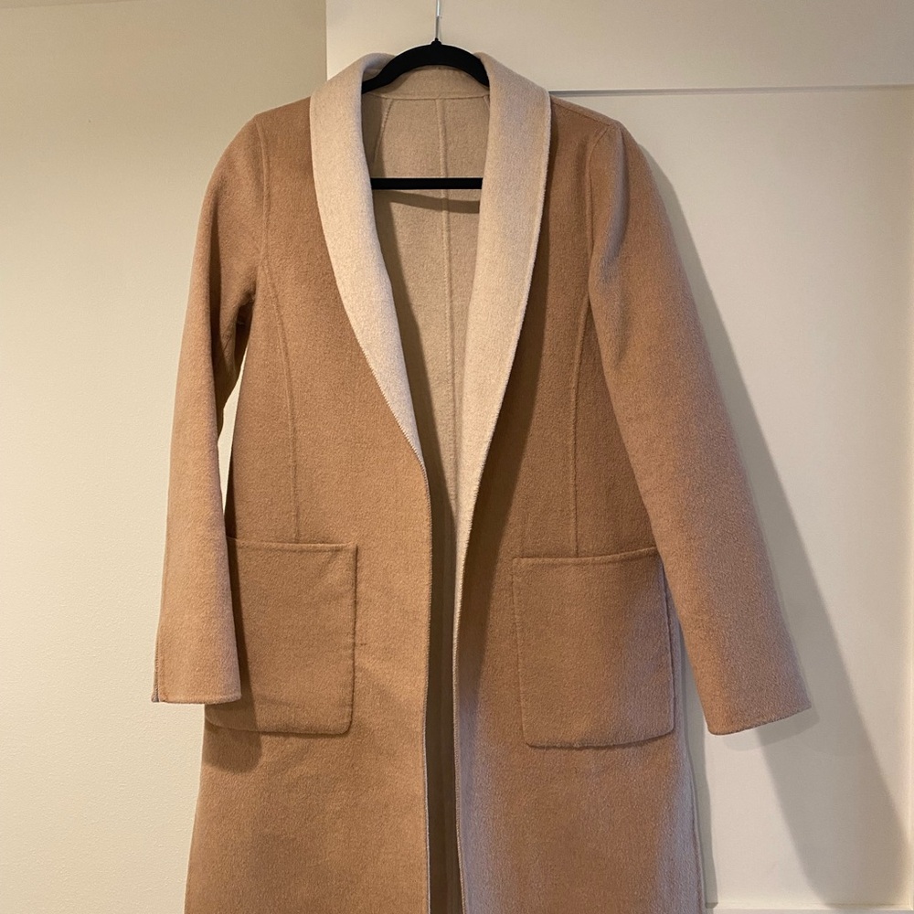 Banana Republic Cream Open Front Coat